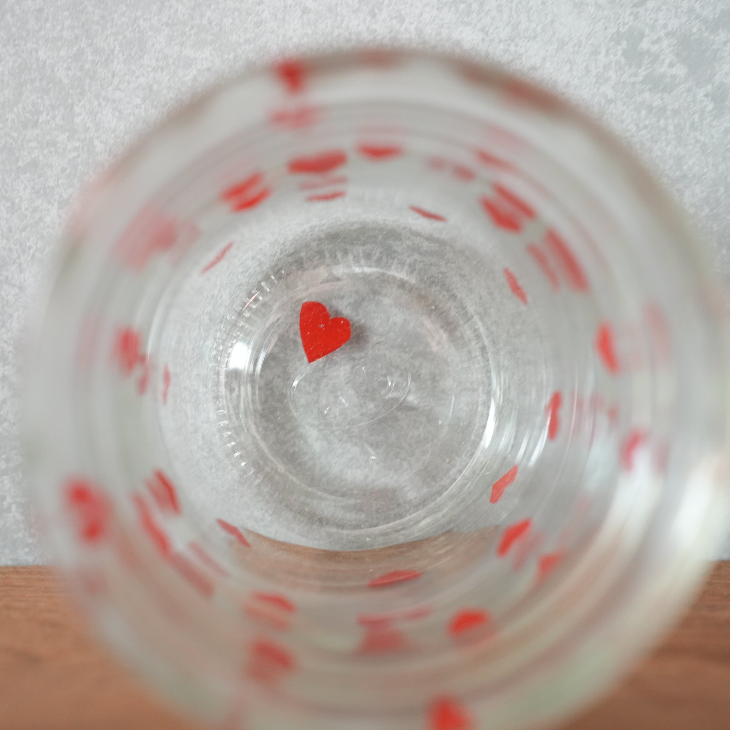 うそみたいなコップ　愛あふれるBINKOP　A