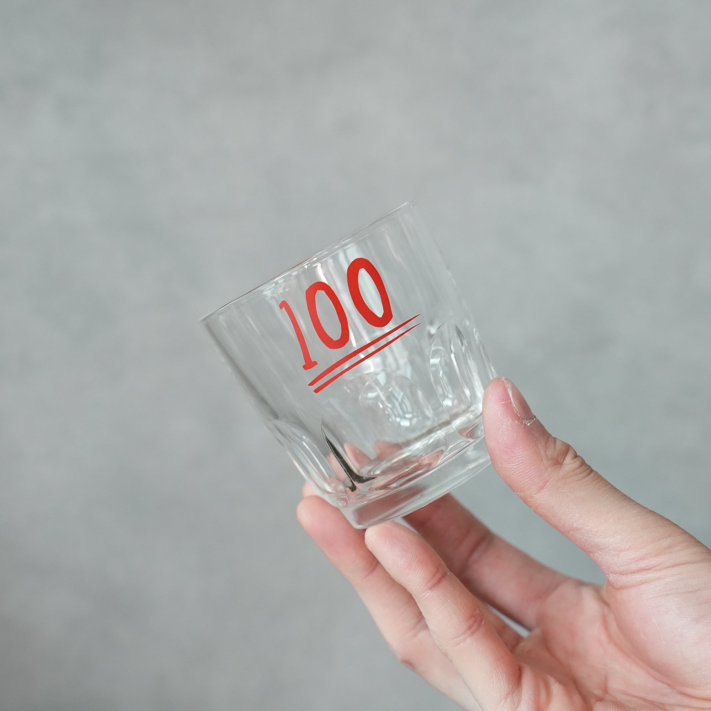 うそみたいなコップ　100点ミニグラス