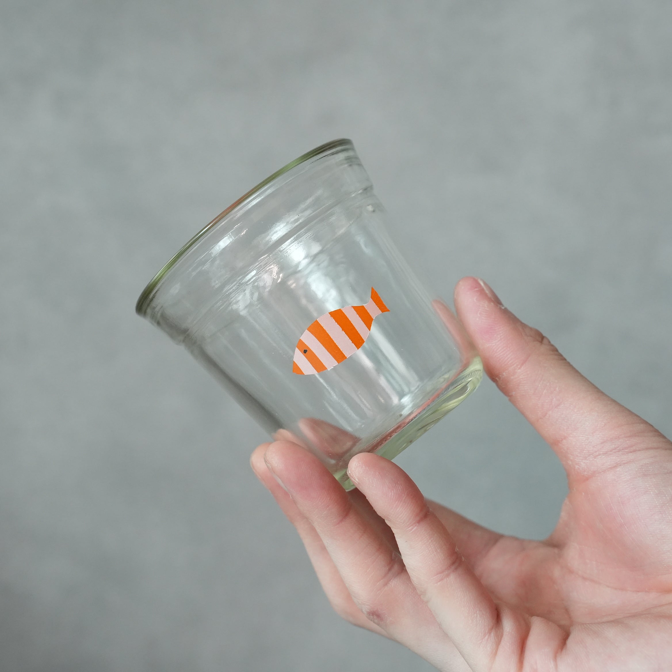 うそみたいなコップ　小魚BINKOP