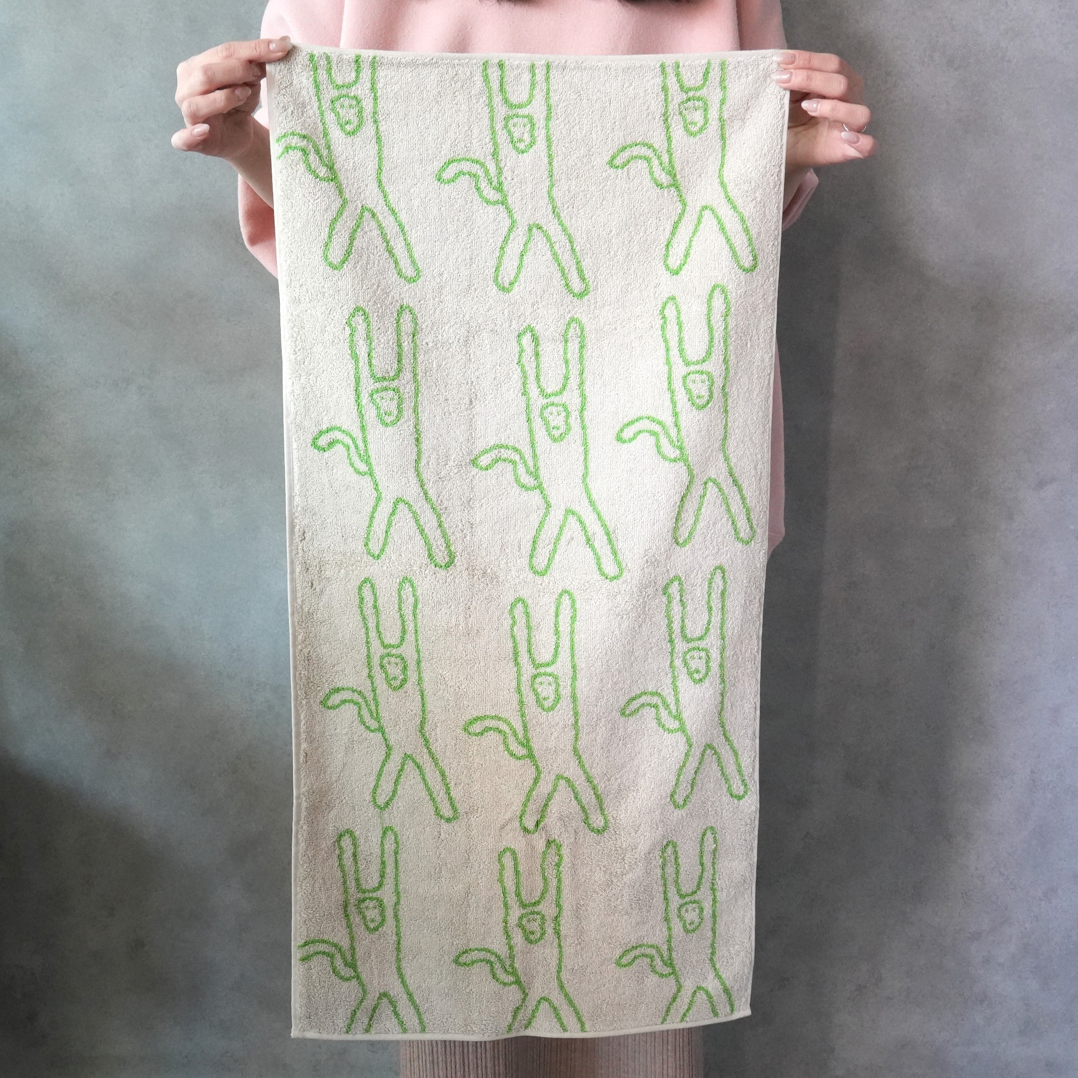 Warmgrey Tail FACE TOWEL