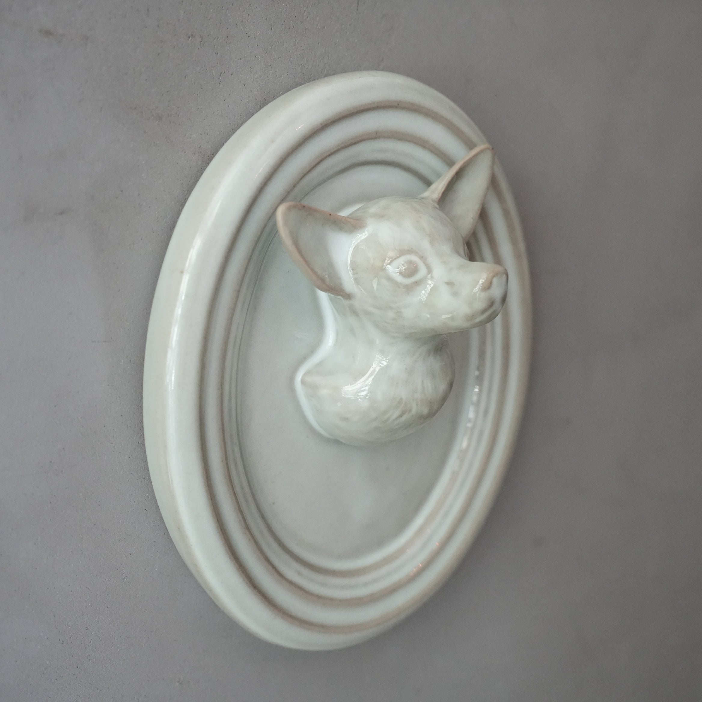 Chihuahua Trophy AH-003