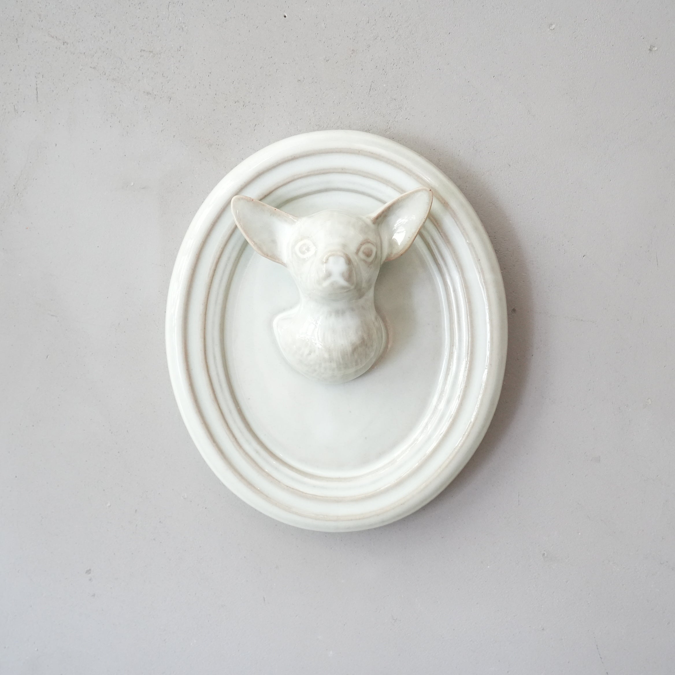 Chihuahua Trophy AH-003