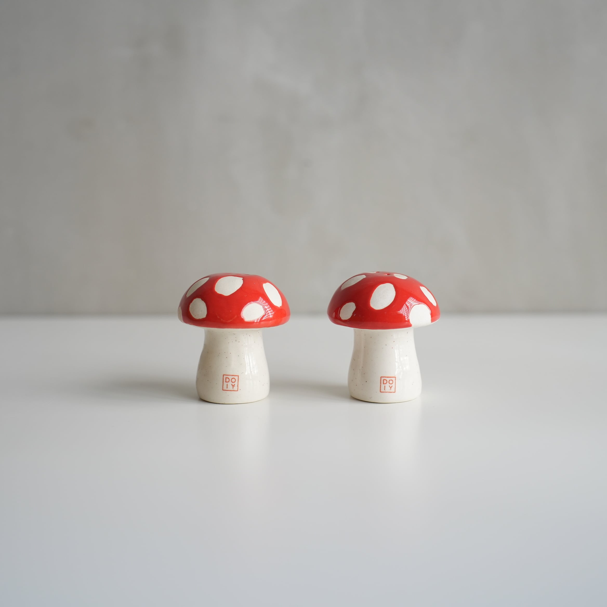 Amanita Salt & Pepper