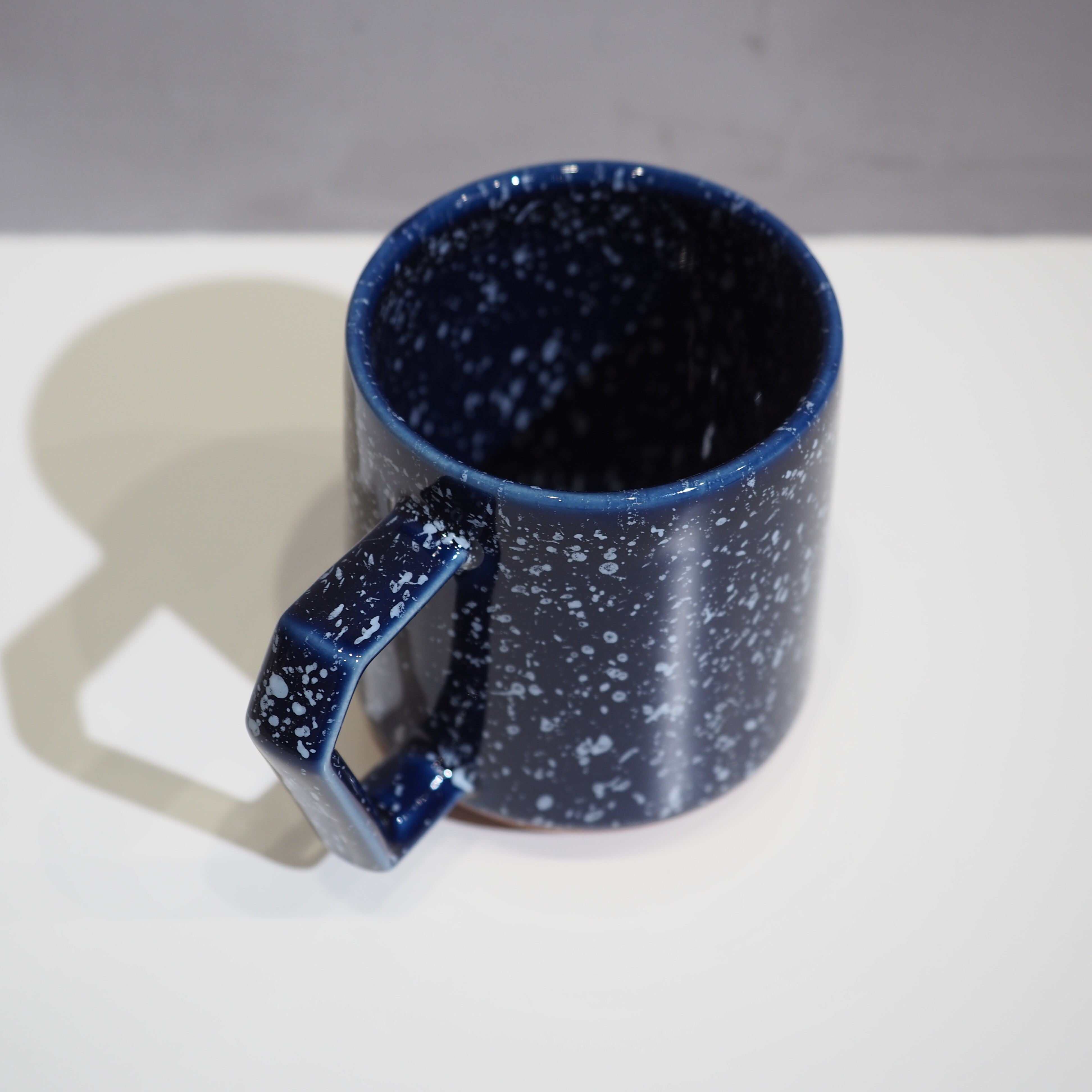 CHIPS MUG SPLASH　NAVY-WHITE