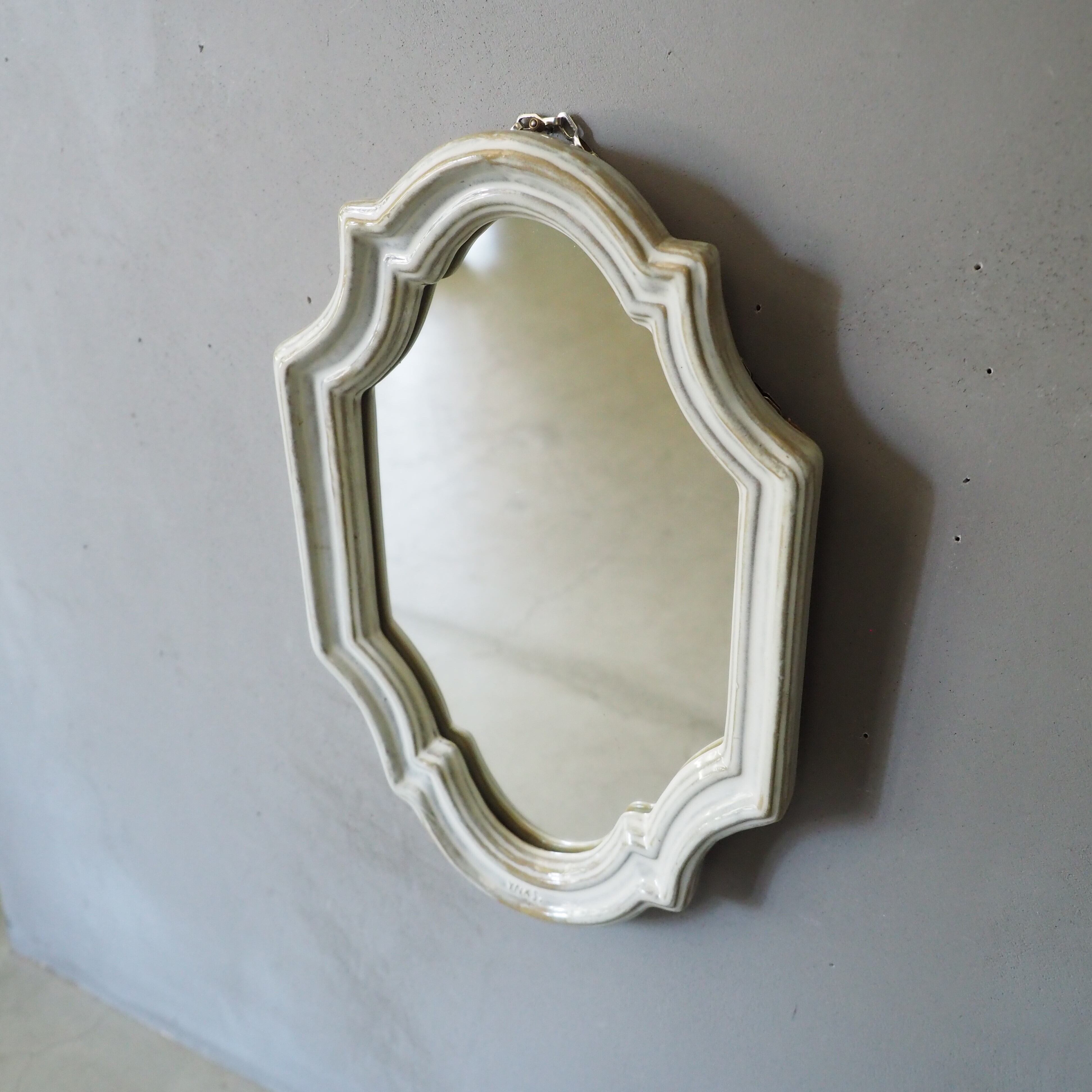 Plaque I Mirror MM-004