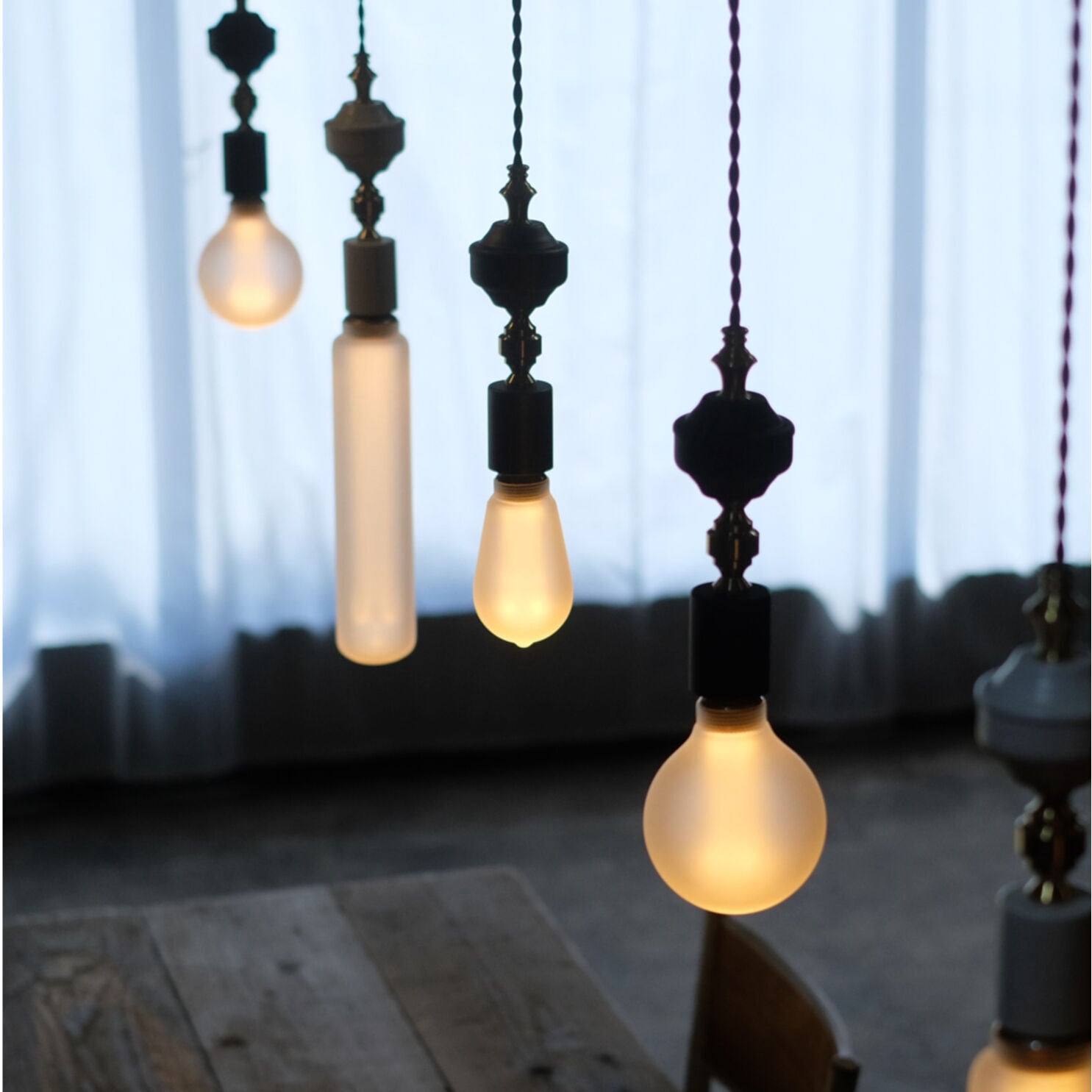 Karia Pendant Lamp