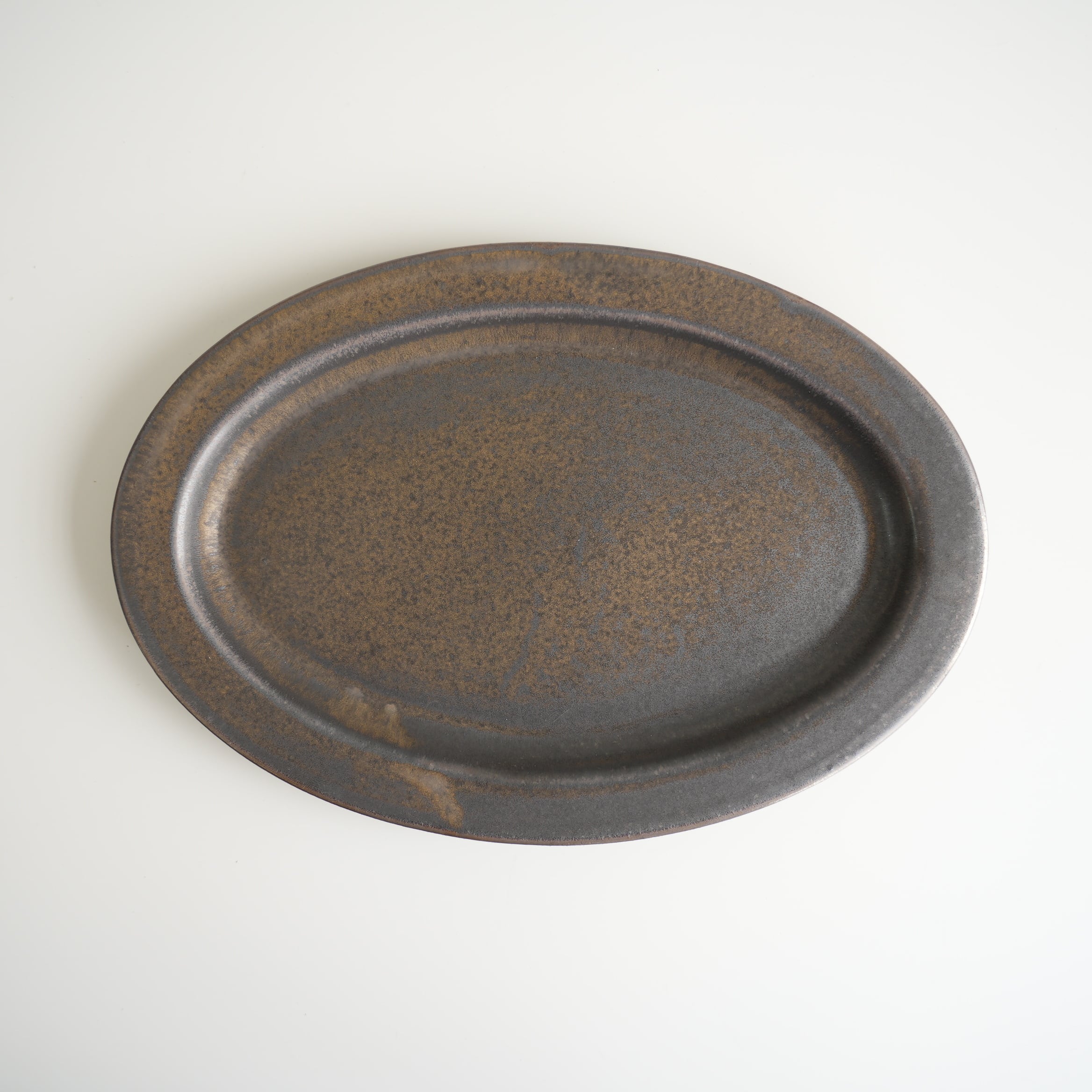 Ancient Pottery Oval Plate　Brass