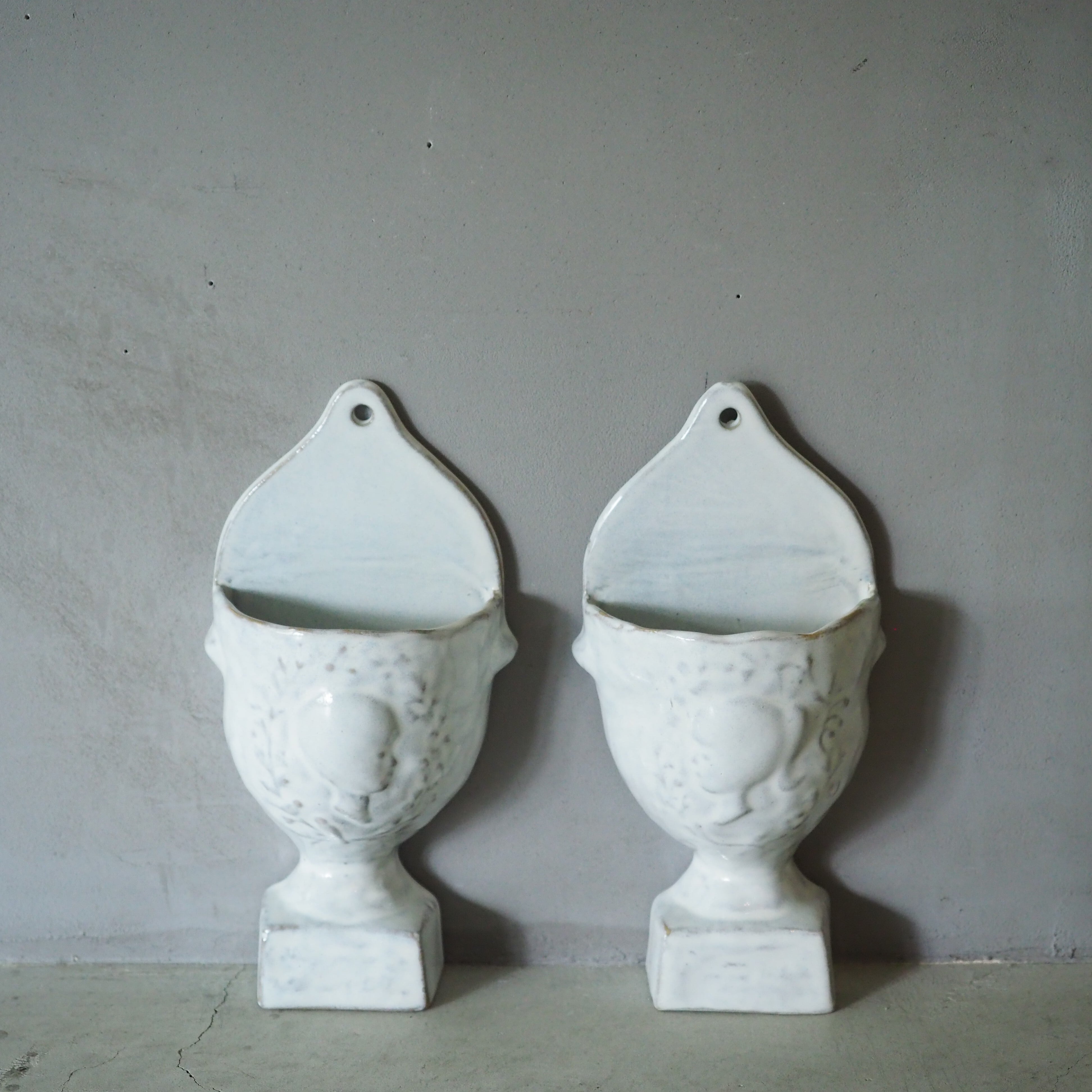 Anniversary Wall Hanging Vase (Pair) WH-001