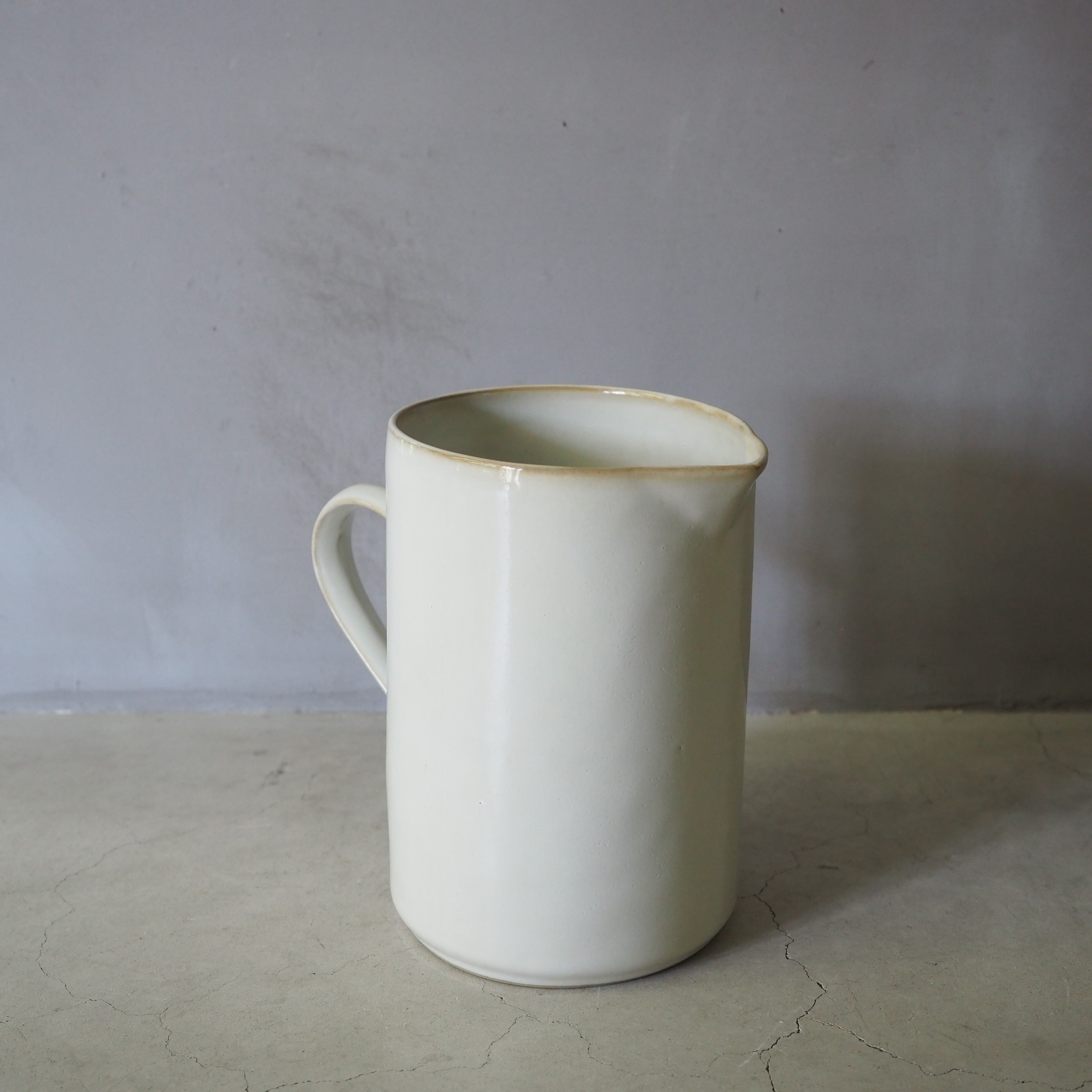 Rustic Pitcher L　TB-201