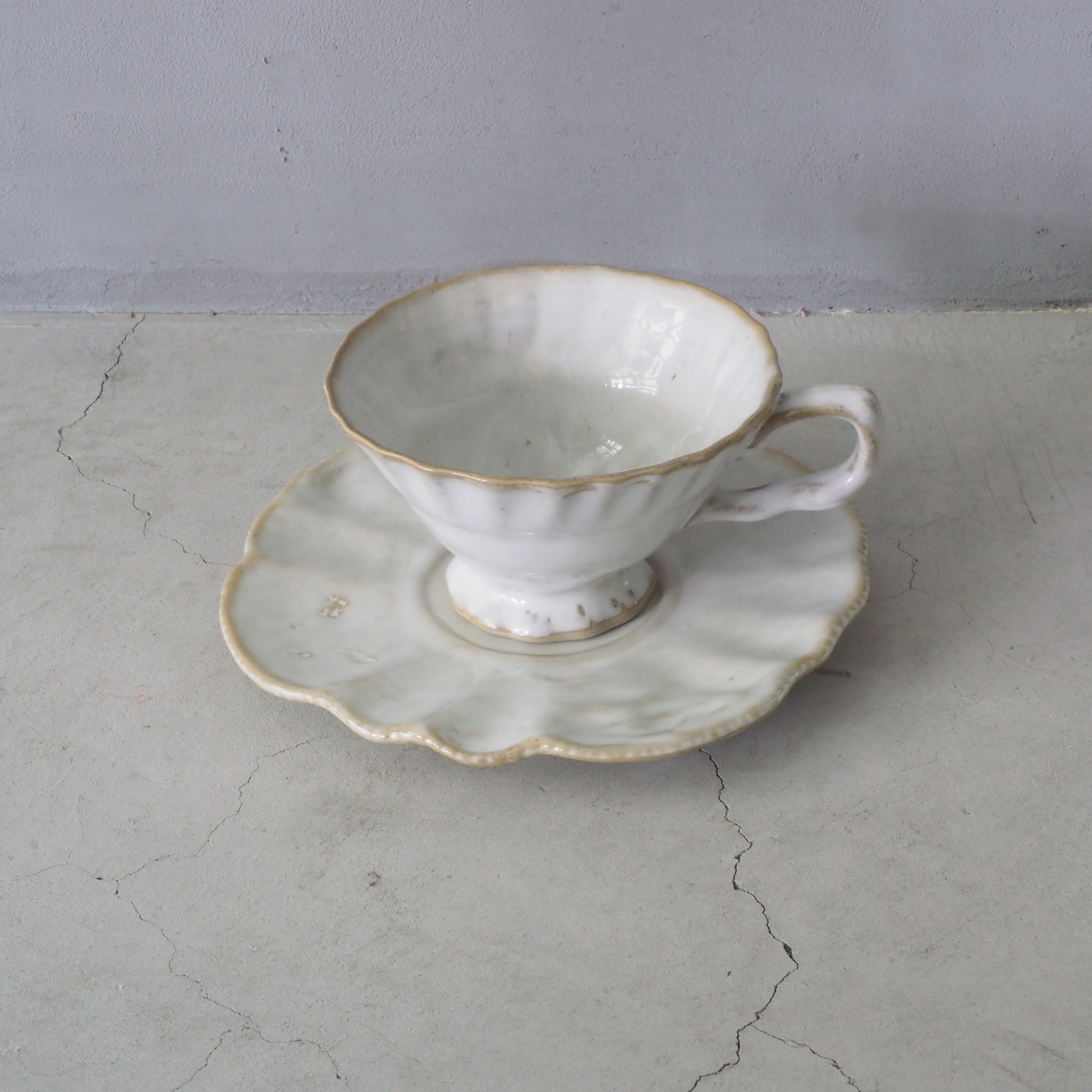 Tea Cup & Saucer TB-033