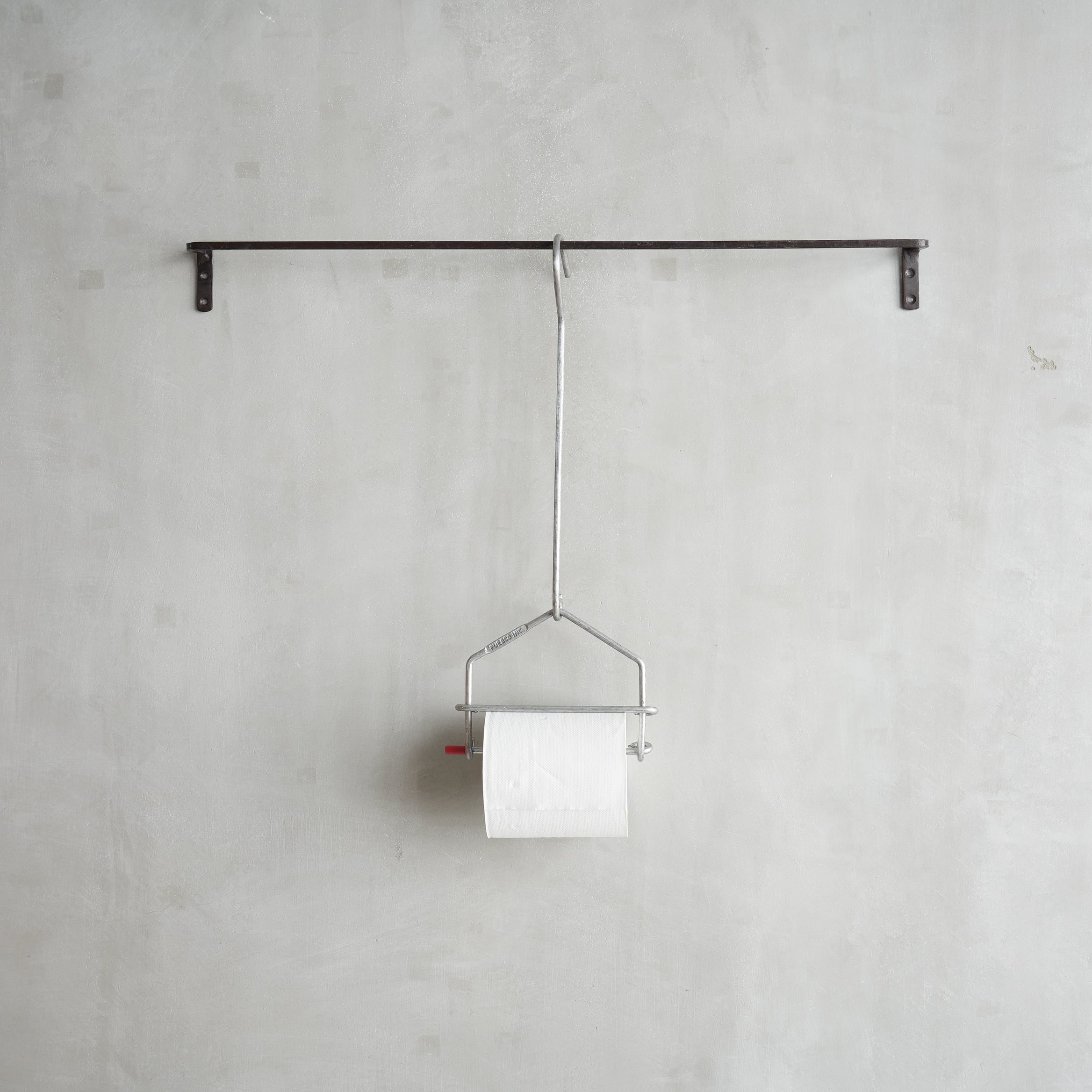 TOILET PAPER HANGER