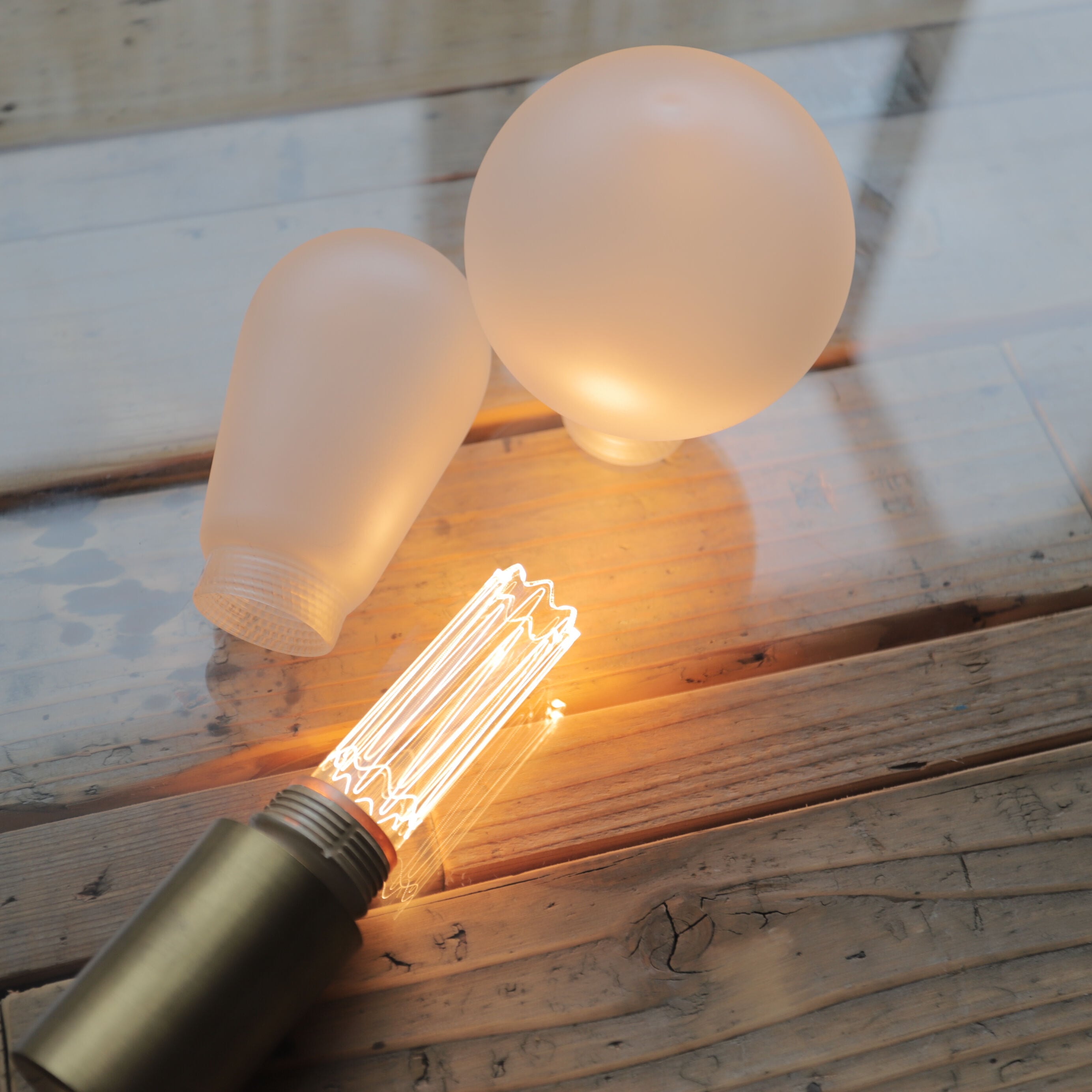 NOSTALGIA LED Bulb　FROST