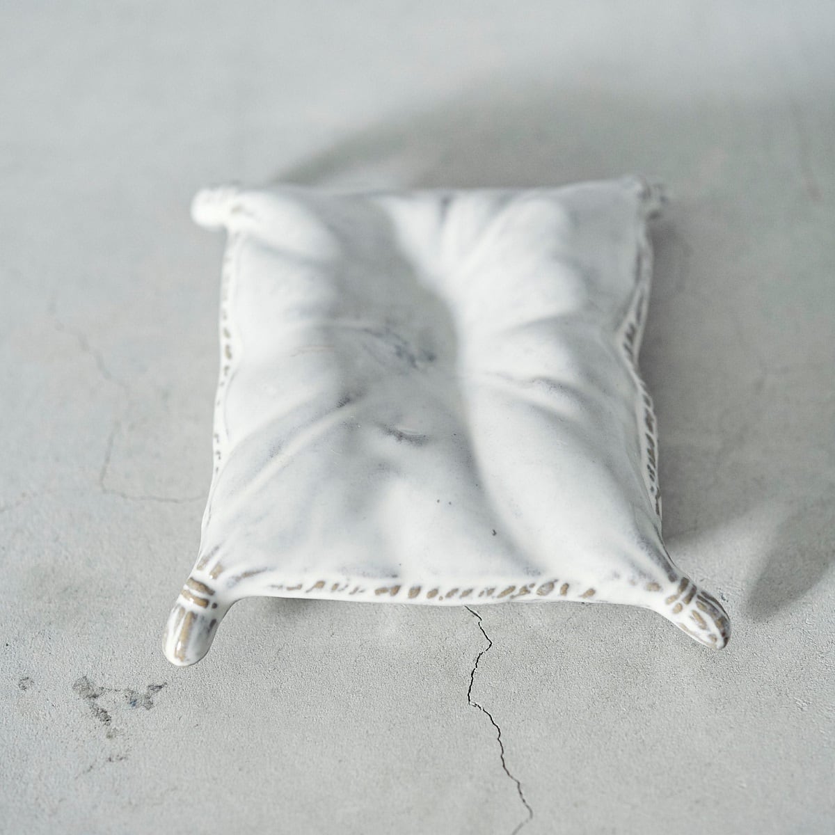 Pillow Utensil Resting TB-036