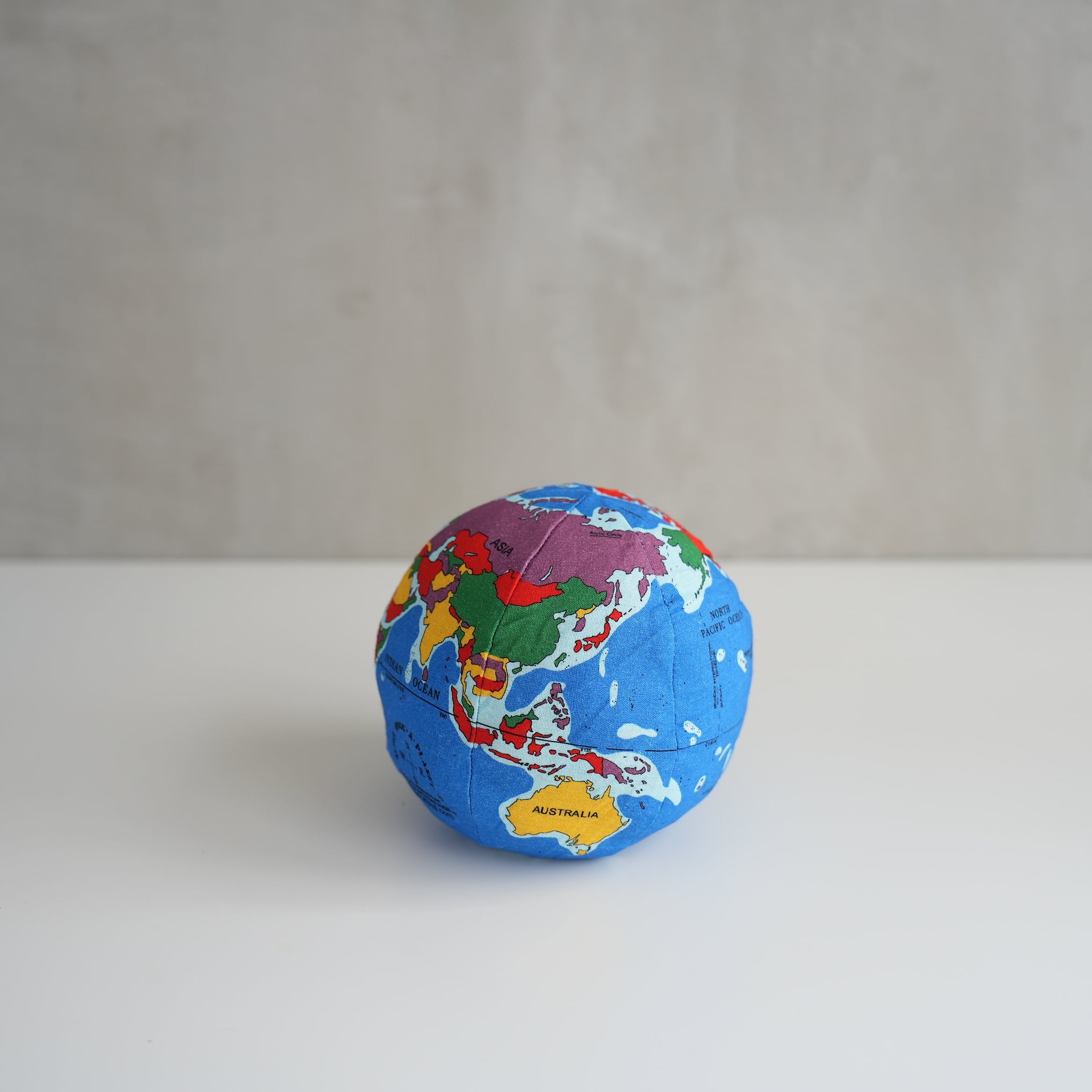 Cushion Globe mini