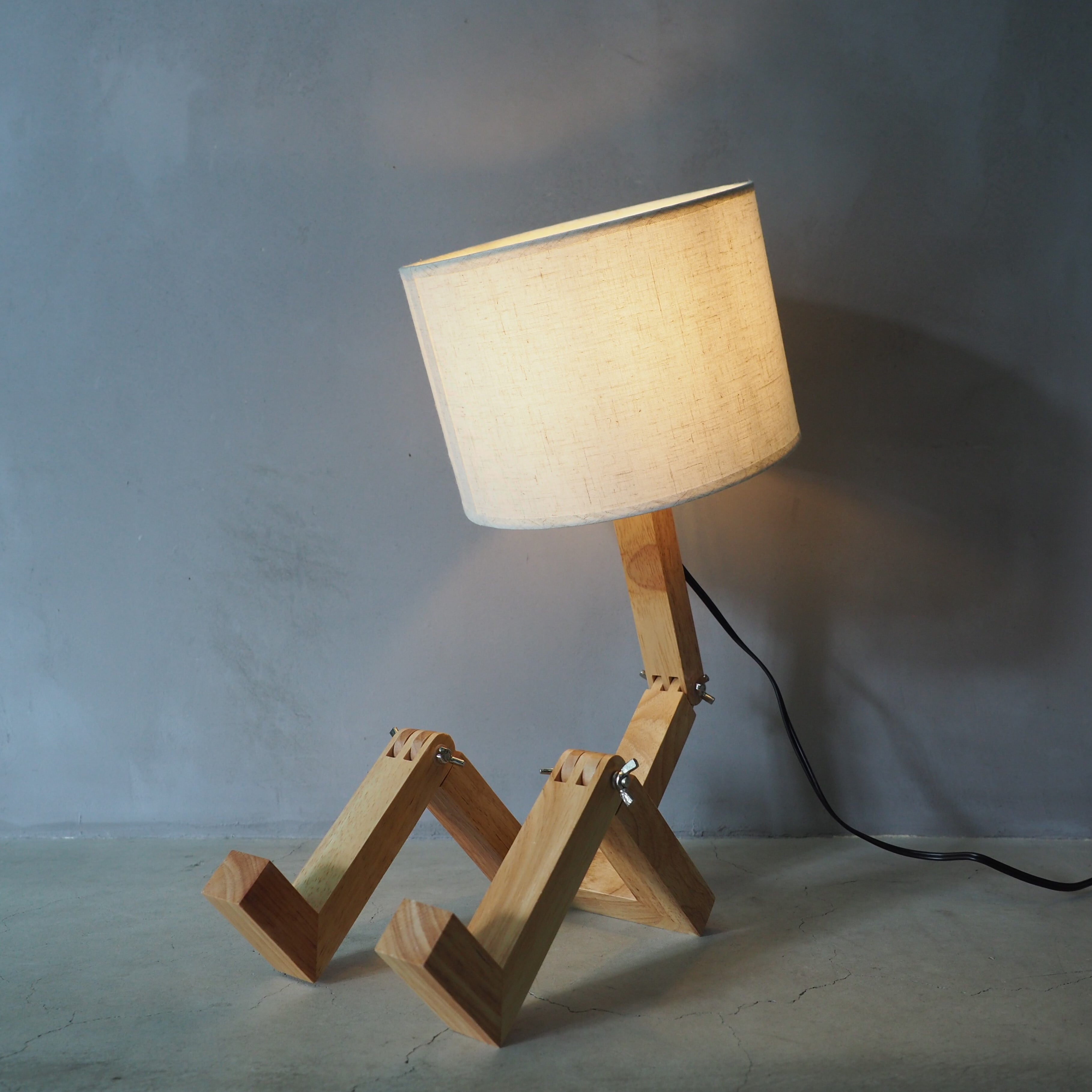 Woodman Lamp