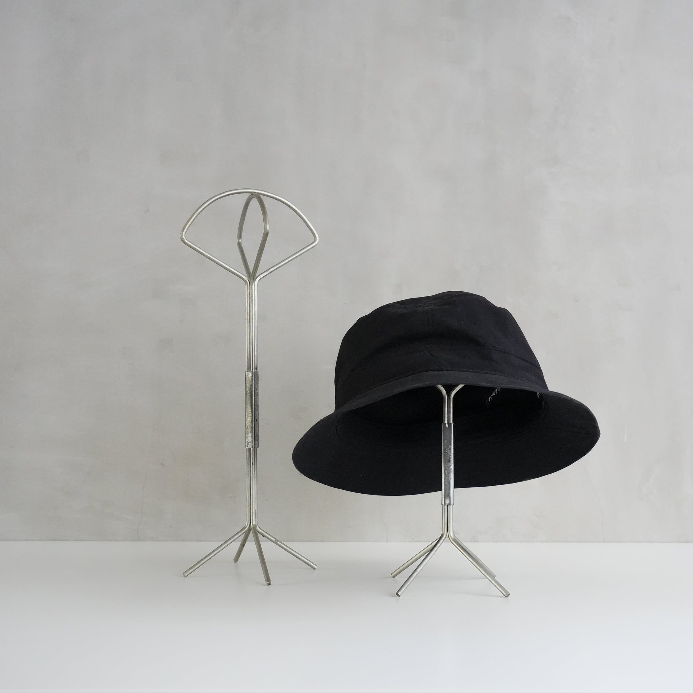 Folding Hat Stand L