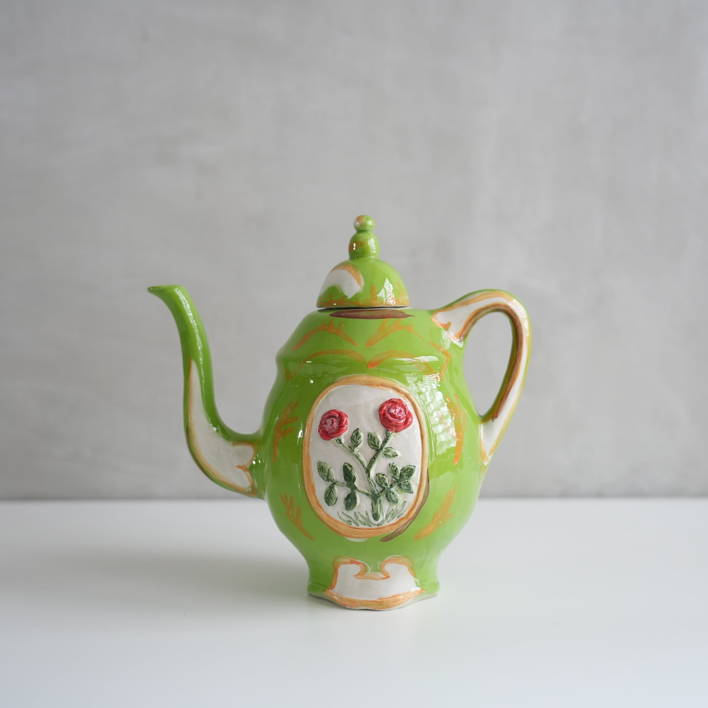 Rose Tea Pot Vase