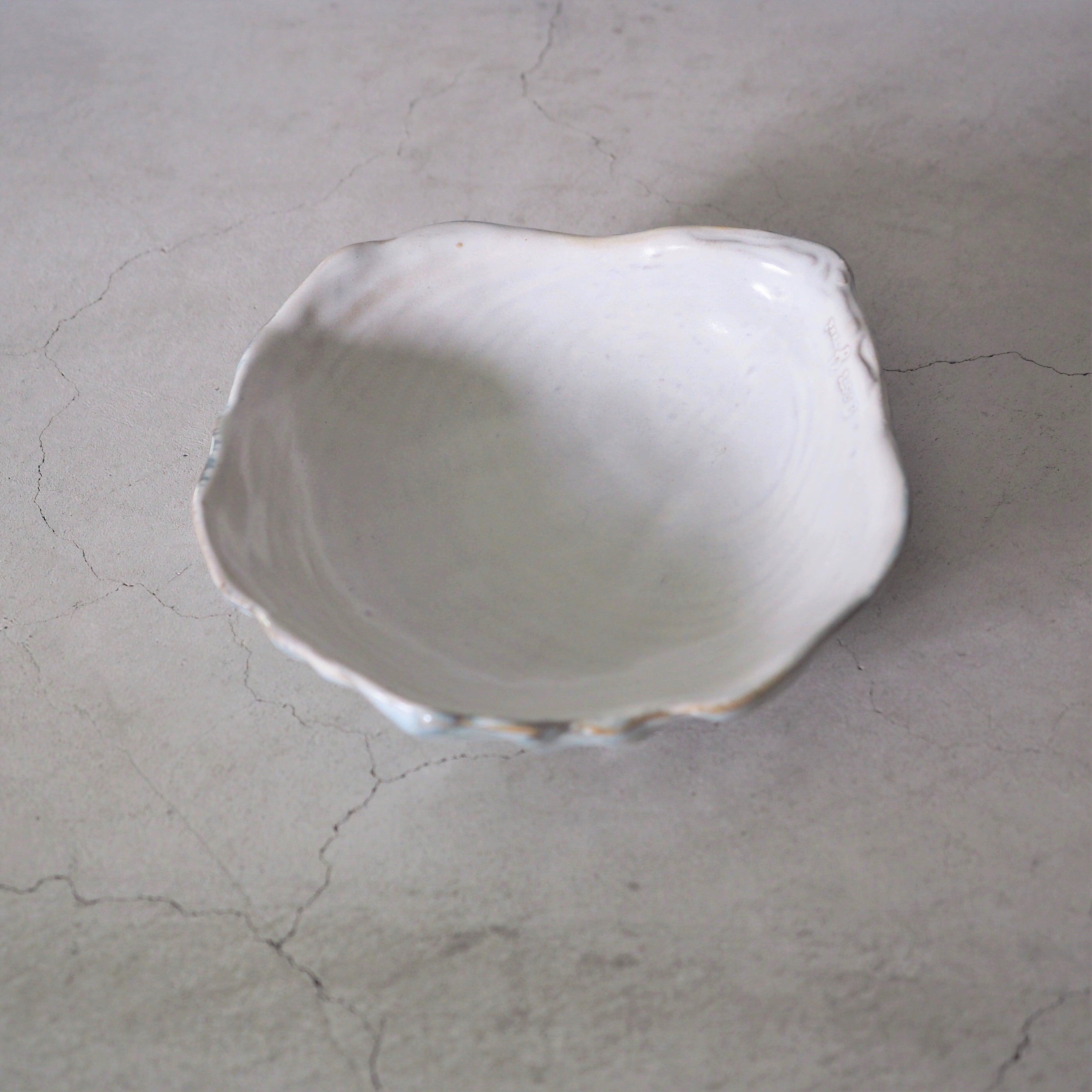 Shell Dish L OCT-052