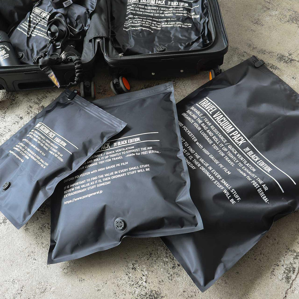 TRAVEL VACUUM PACK　Black