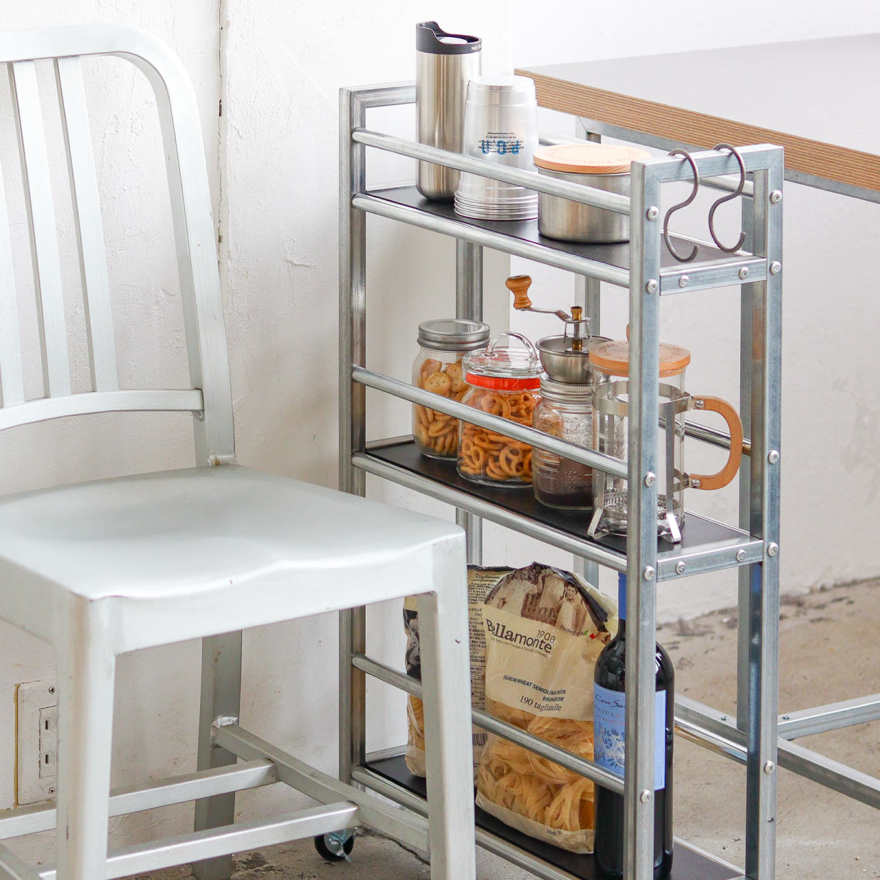 INDUSTRIAL KITCHEN WAGON