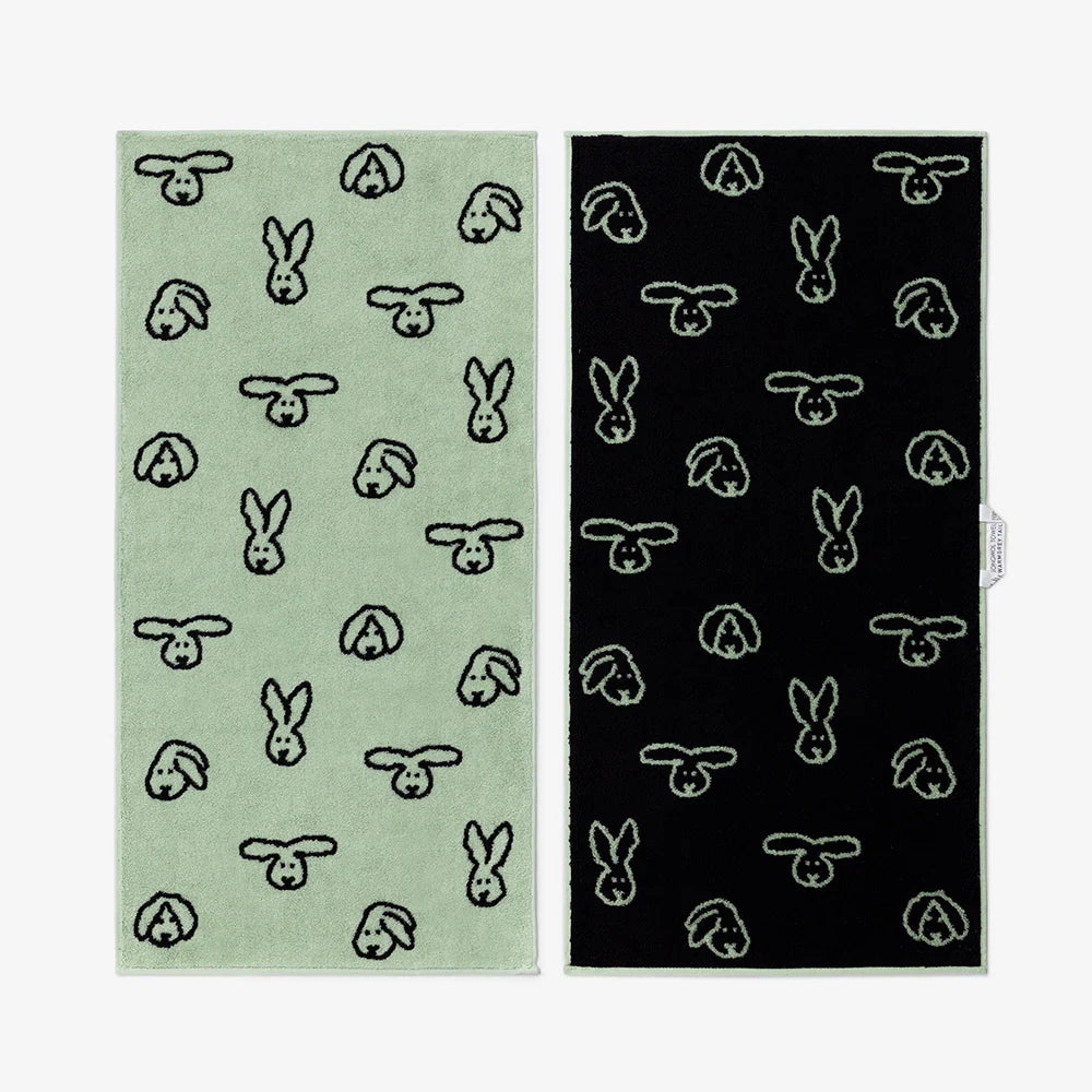 Warmgrey Tail Face Towel