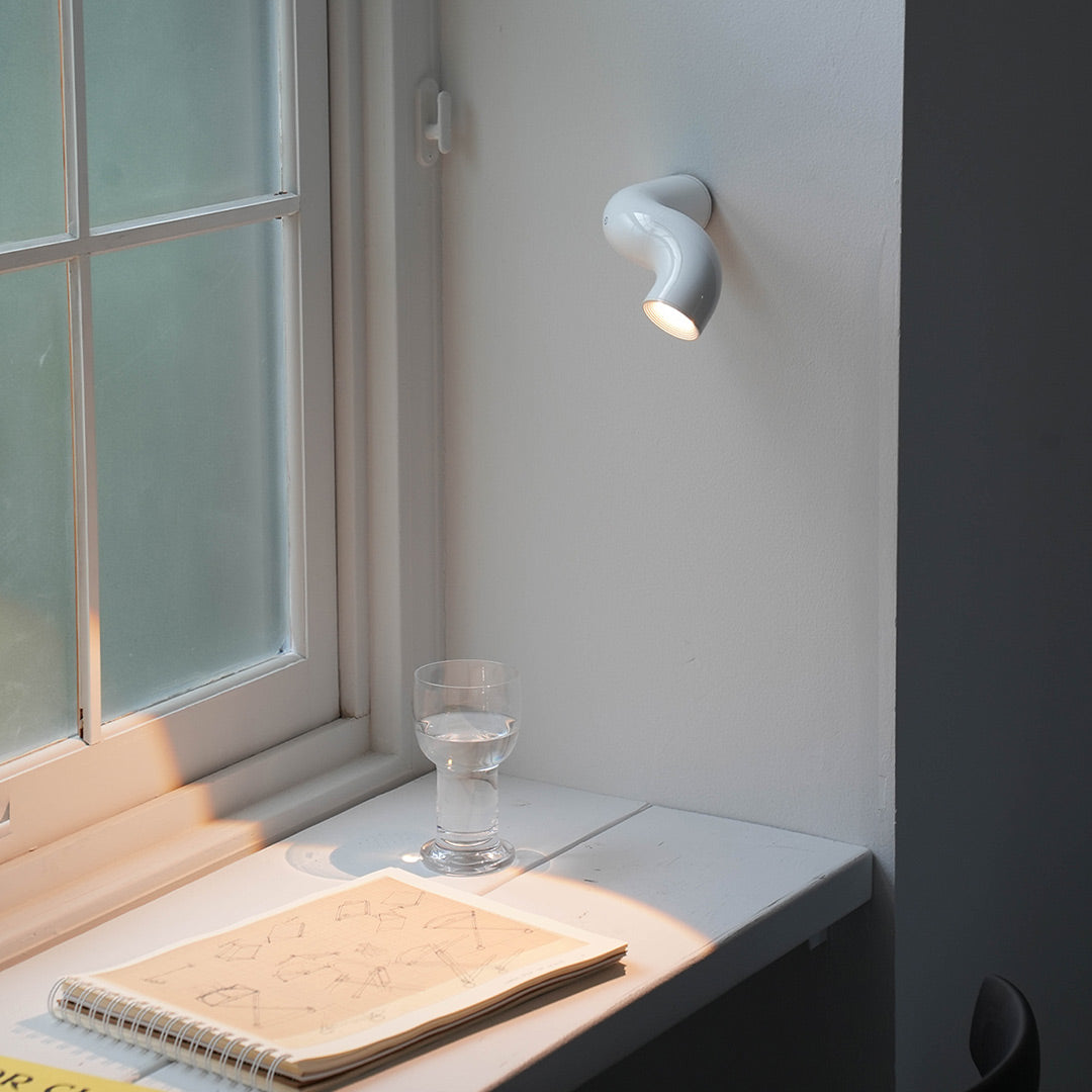 TWIST TUBE LAMP